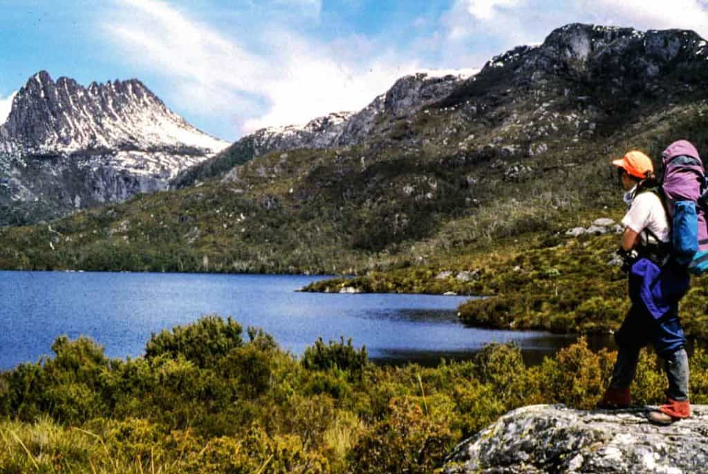 Setting off towards Cradle Mountain at the north end of the Overland Track. The weather is fine, with clouds.